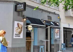 Tita buenos aires restaurante empanadas argentinas artesanales Canal Madrid