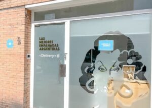 Tita buenos aires restaurante empanadas argentinas artesanales Madrid estadio metropolitano