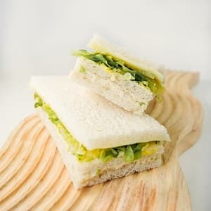 tita buenos aires carta SANDWICH-POLLO