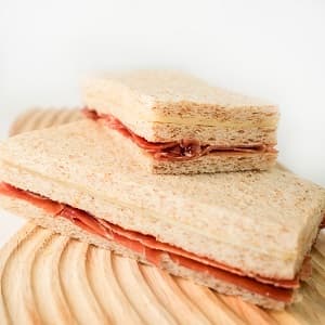 tita buenos aires carta SANDWICH-SERRANO